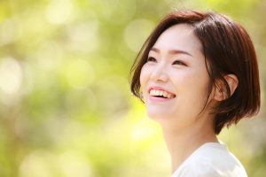 木更津市清見台の歯医者・歯科医院、清見台いしい歯科では、春も健やかなお口でお過ごしいただけるよう、患者様お一人おひとりの状態に合わせた予防ケアや定期検診を行っています。季節の変わり目はお口の環境も変化しやすい時期ですので、少しでも違和感や不安がございましたら、どうぞお気軽にご相談ください。